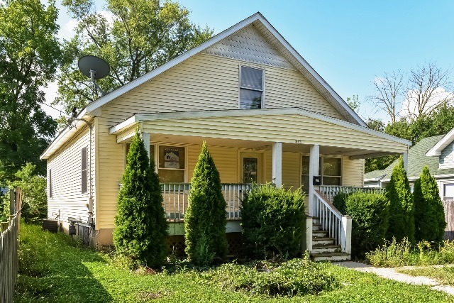 819 E Benton St, Aurora, IL 60505 photo 5