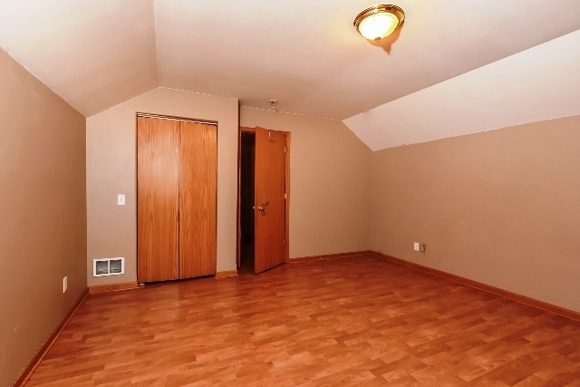 819 E Benton St, Aurora, IL 60505 photo 18