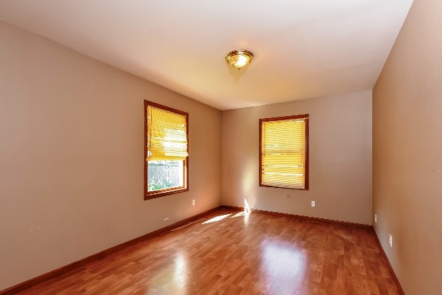 819 E Benton St, Aurora, IL 60505 photo 14