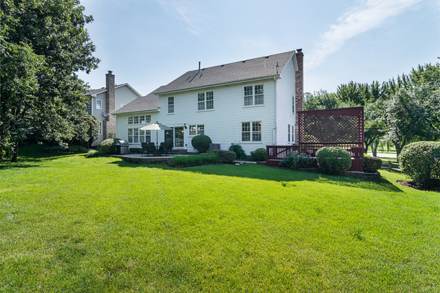 1539 Della Dr, Hoffman Estates, IL 60169 photo 3
