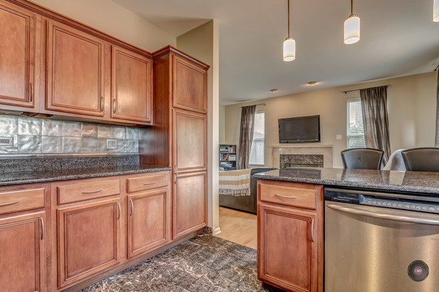 895 Red Clover Dr, Aurora, IL 60504 photo 9