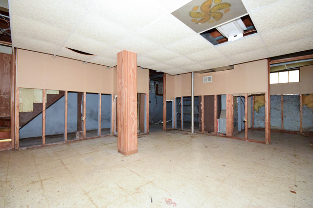 2329 S 10th Ave, Broadview, IL 60155 photo 9