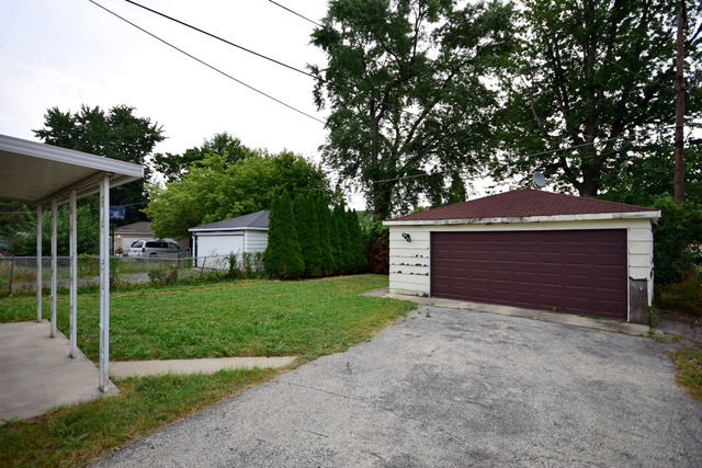 2329 S 10th Ave, Broadview, IL 60155 photo 17