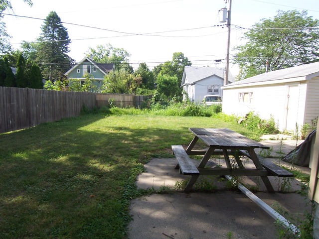 943 Walter Ave, Des Plaines, IL 60016 photo 6