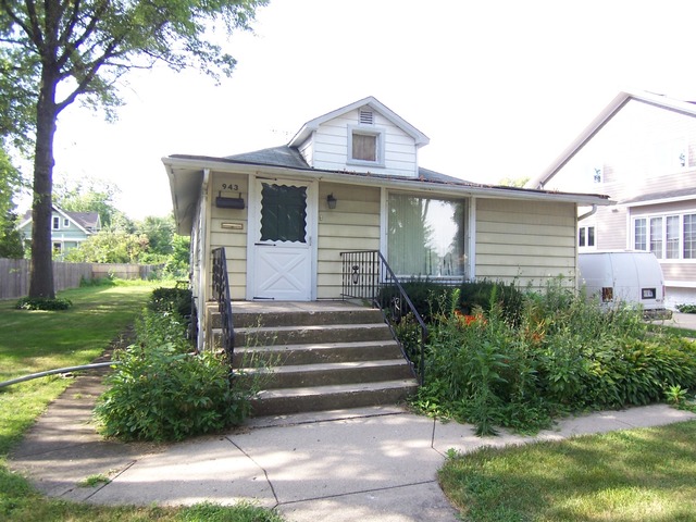943 Walter Ave, Des Plaines, IL 60016 photo 8