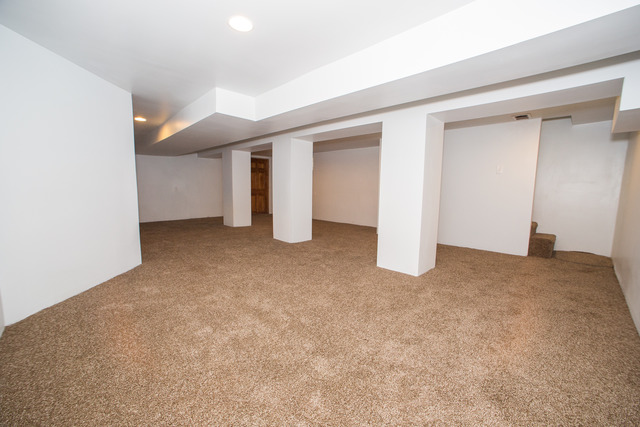 2811 E 76th St, Chicago, IL 60649 photo 13