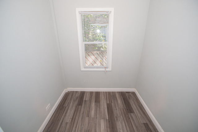 2811 E 76th St, Chicago, IL 60649 photo 18