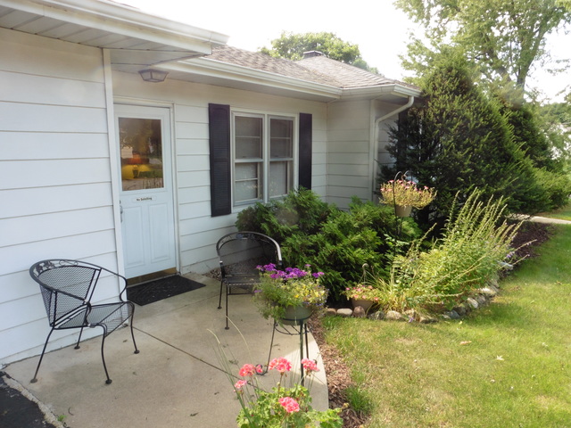 201 Webster St, Algonquin, IL 60102 photo 3