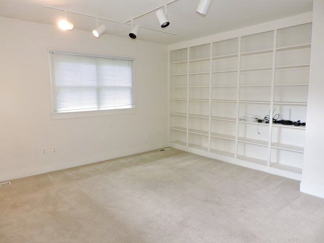 629 S Harrison Ave, Kankakee, IL 60901 photo 9