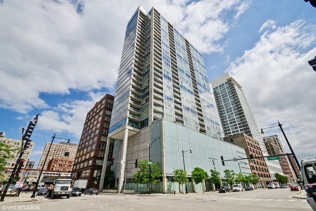 611 S Wells St #2703, Chicago, IL 60607 photo 1