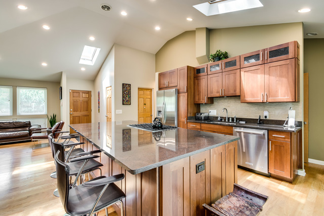 8911 Ewing Ave, Evanston, IL 60203 photo 7