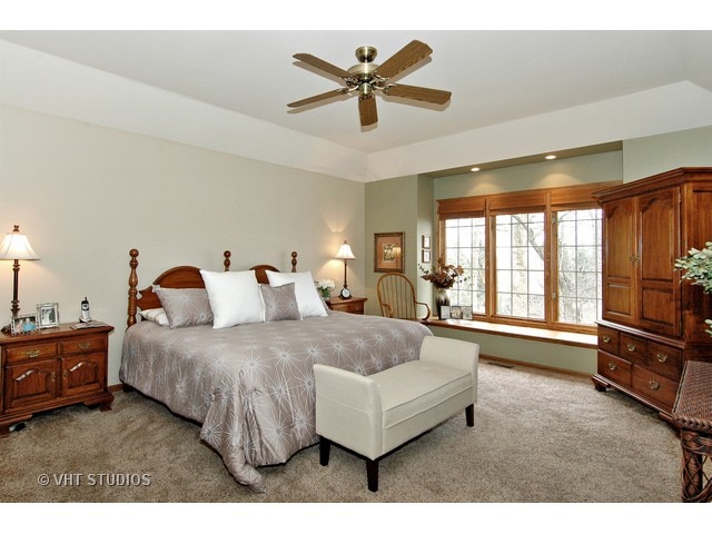 39 W651 Lori Ln, Elgin, IL 60124 photo 6