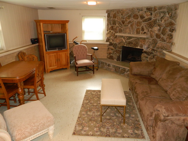 2231 Pine St, Des Plaines, IL 60018 photo 13