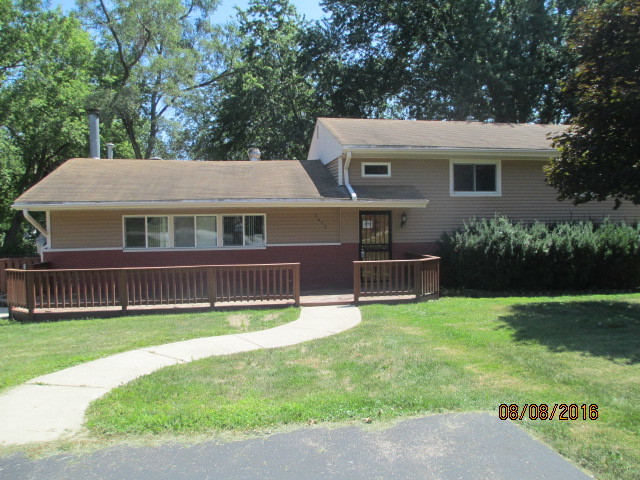 1413 W Bayview Ln, Johnsburg, IL 60051 photo 1