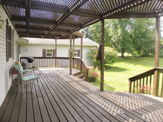 141 Fieldstone Ln, Dixon, IL 61021 photo 11