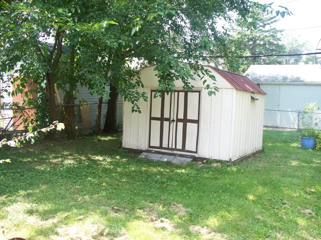 402 Howard Ave, Aurora, IL 60506 photo 14