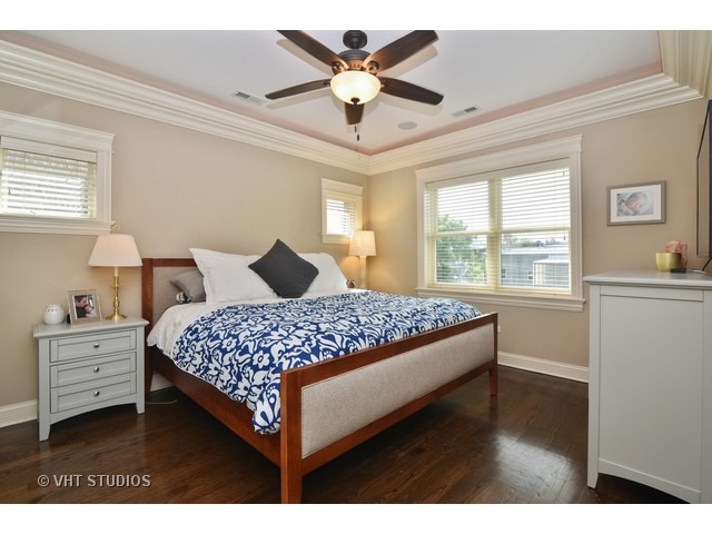735 W Brompton Ave #3E, Chicago, IL 60657 photo 7