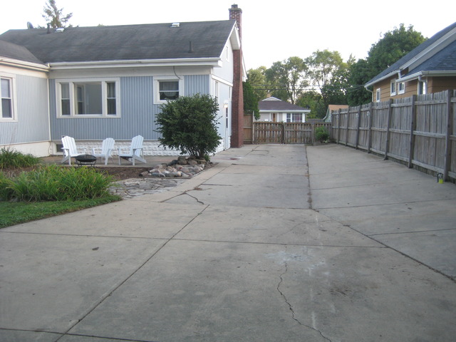 1024 2nd Ave, Aurora, IL 60505 photo 18
