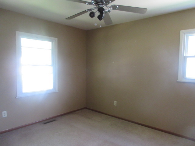 3545 Susan Ln, Steger, IL 60475 photo 9