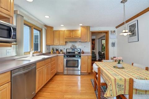 2012 Central Ave, Wilmette, IL 60091 photo 4