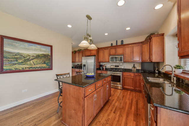 26662 Lindengate Cir, Plainfield, IL 60585 photo 7