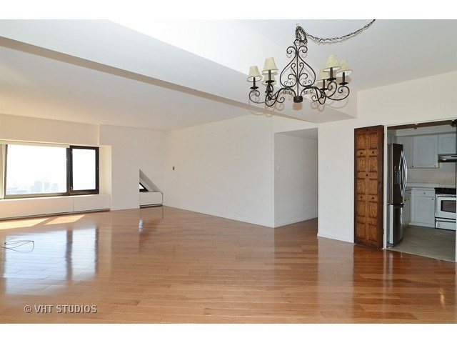 175 E Delaware Pl #7308, Chicago, IL 60611 photo 3