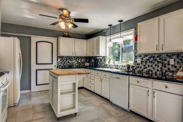 11807 Balsa Ln, Roscoe, IL 61073 photo 6