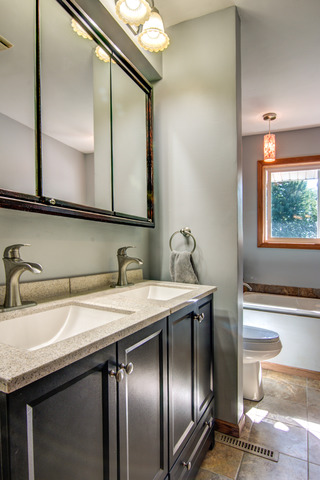 11807 Balsa Ln, Roscoe, IL 61073 photo 8