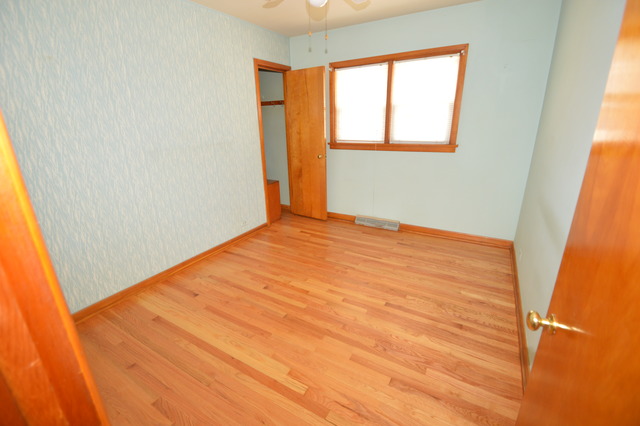 4736 S Laporte Ave, Chicago, IL 60638 photo 7