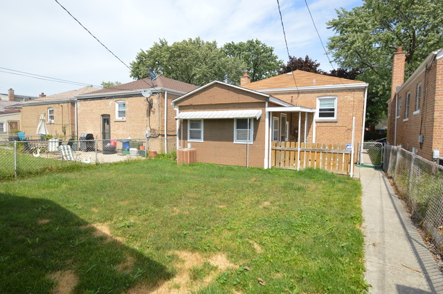 4736 S Laporte Ave, Chicago, IL 60638 photo 16