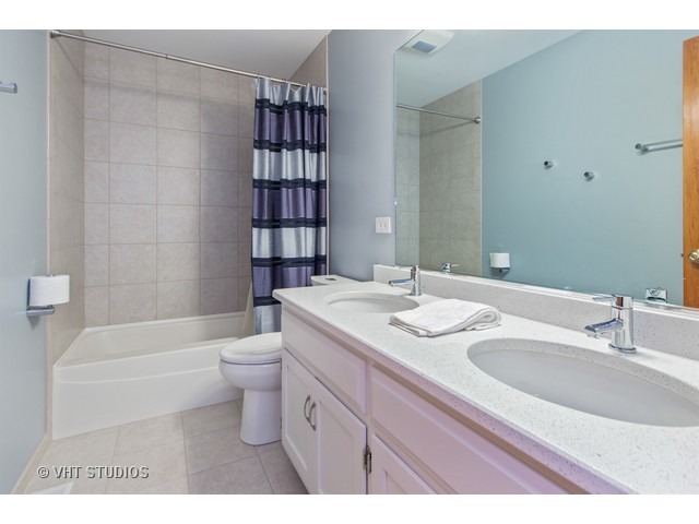 2103 Wicklow Rd, Naperville, IL 60564 photo 18
