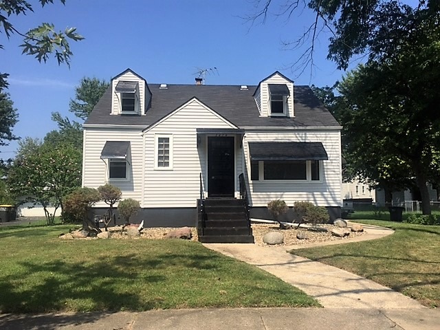 3474 N Schultz Dr, Lansing, IL 60438 photo 2