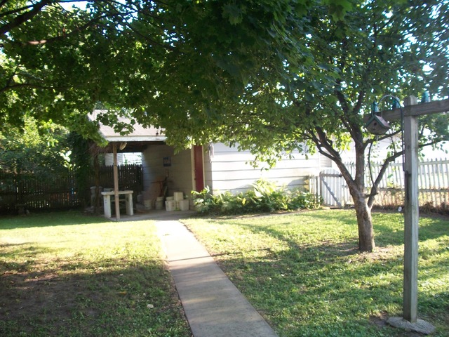 425 N Adams St, Kankakee, IL 60901 photo 7