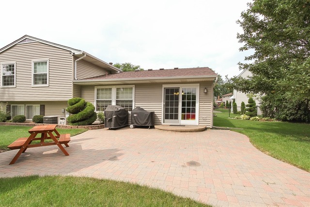 505 Fall Cir, Roselle, IL 60172 photo 25