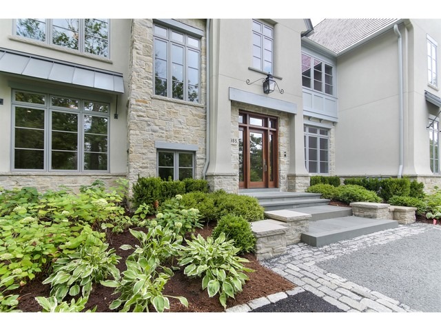 985 Bluff Rd, Glencoe, IL 60022 photo 1