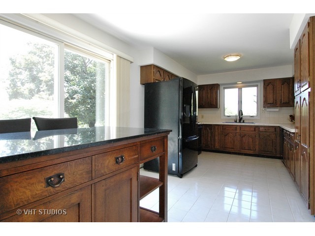 2519 N Riverside Dr, Mchenry, IL 60051 photo 14