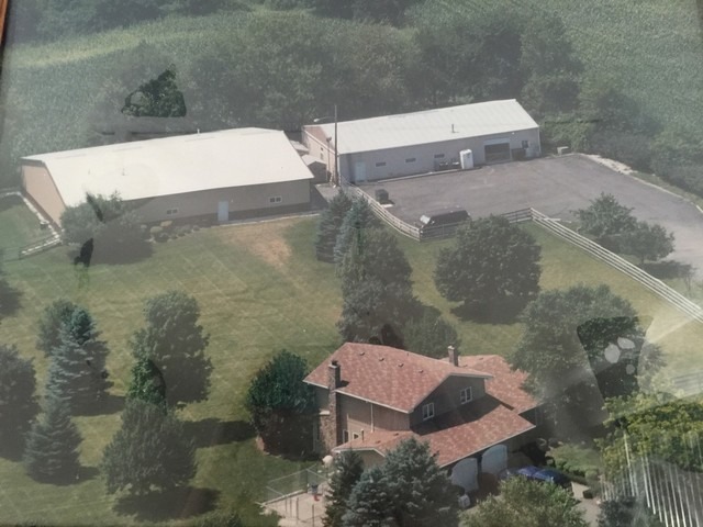 2519 N Riverside Dr, Mchenry, IL 60051 photo 2