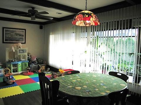 404 S Pine St, Mount Prospect, IL 60056 photo 6