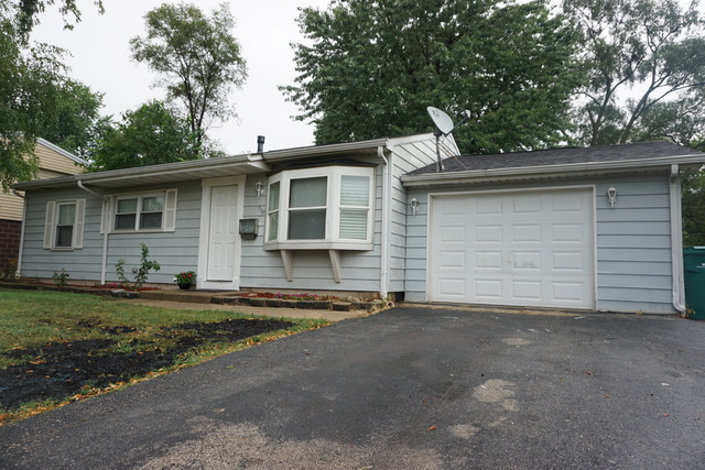 739 Hillcrest Dr, Romeoville, IL 60446 photo 1