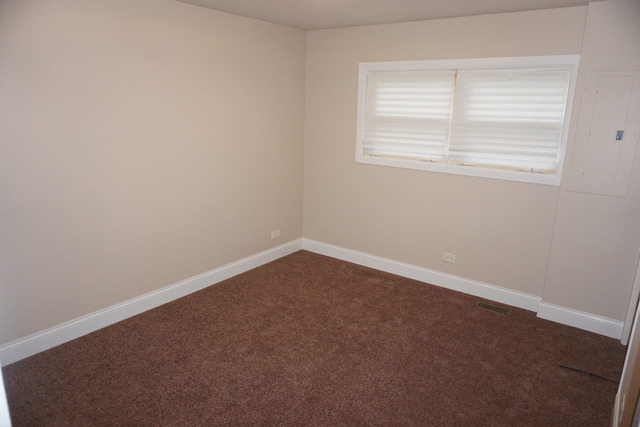 739 Hillcrest Dr, Romeoville, IL 60446 photo 7