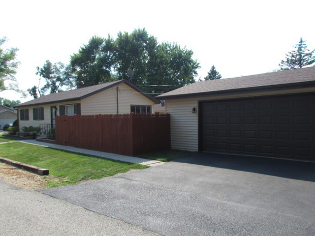 22 E Pineview Dr, Round Lake Park, IL 60073 photo 22