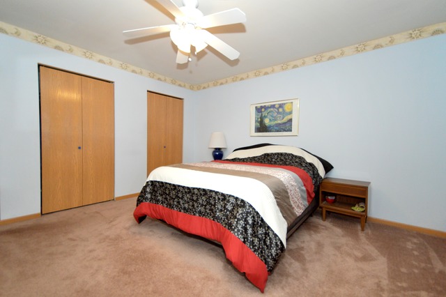 1300 Brookfield Dr, Plainfield, IL 60586 photo 14