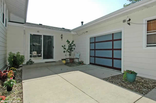 4050 Mason Dr, Hoffman Estates, IL 60192 photo 21