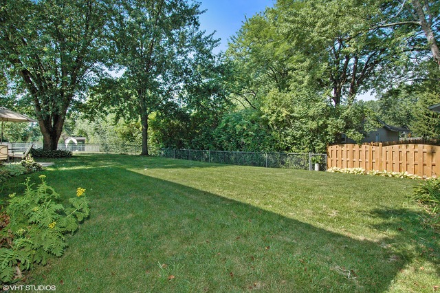 4050 Mason Dr, Hoffman Estates, IL 60192 photo 24