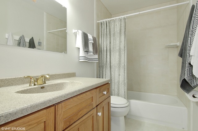 4050 Mason Dr, Hoffman Estates, IL 60192 photo 18