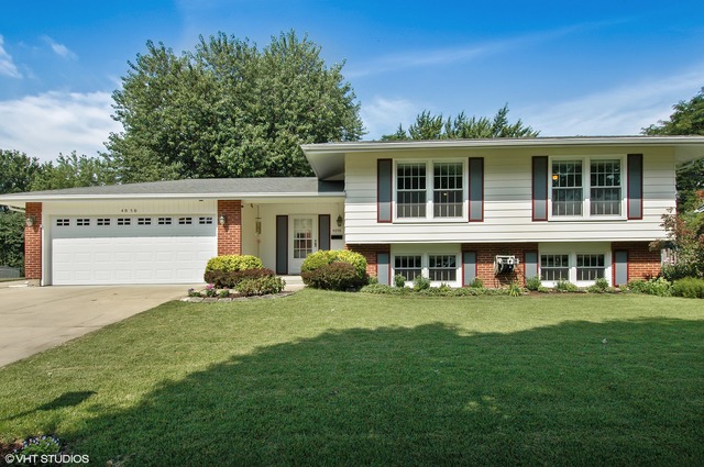 4050 Mason Dr, Hoffman Estates, IL 60192 photo 1