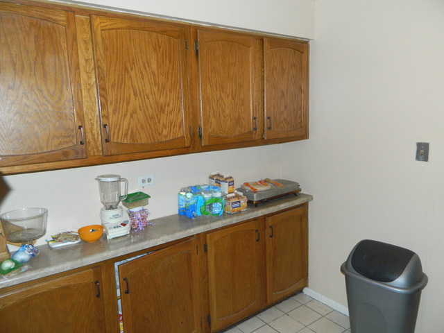 185 Gregory St #10, Aurora, IL 60504 photo 5