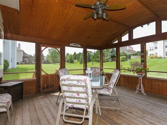 570 Brookside Ave, Algonquin, IL 60102 photo 5