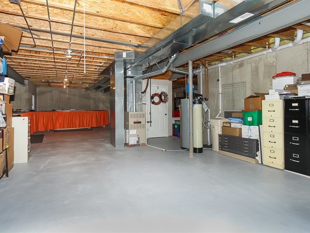 570 Brookside Ave, Algonquin, IL 60102 photo 24