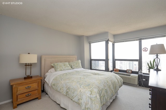 30 E Huron St #3006, Chicago, IL 60611 photo 7